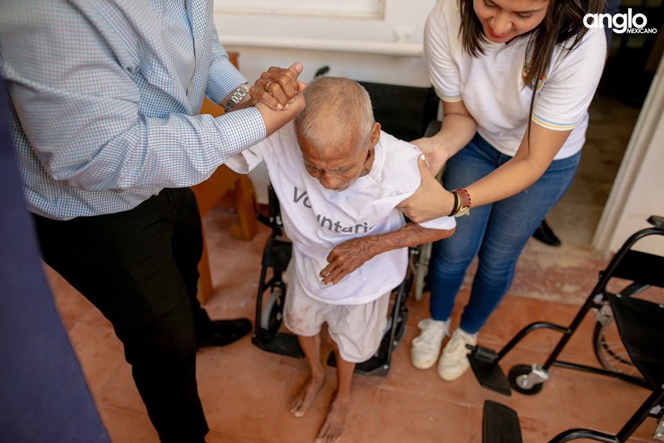Colegio Anglo Mexicano de Coatzacoalcos - Donación del día del abuelo - 2019 - 9