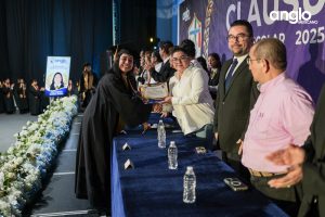 CLAUSURA-8849